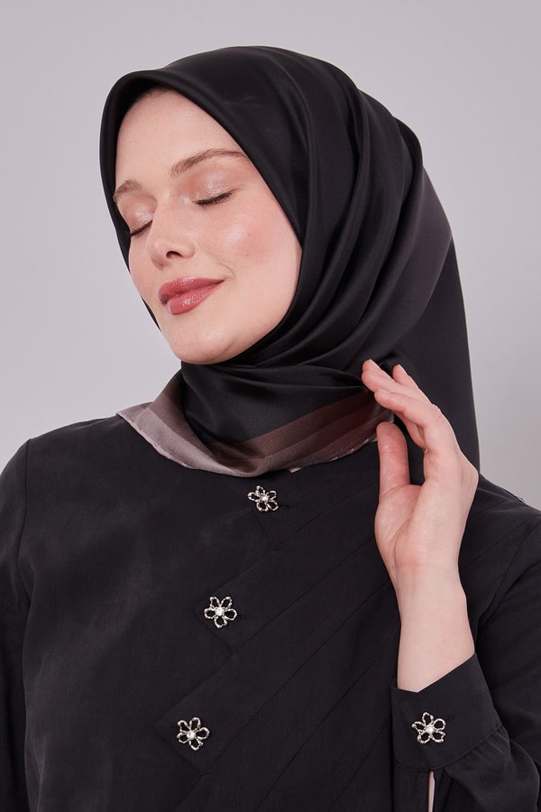 LevidorAcı Kahve Kenar Bordürlü Twill İpek Eşarp