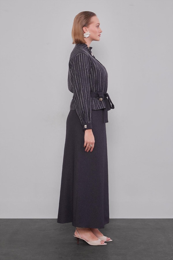 LevidorAntrasit Çizgili Desen Kuşaklı Etek Takım