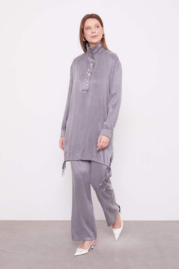 LevidorAntrasit Dik Yaka Düğme Detaylı Cupra İkili Takım