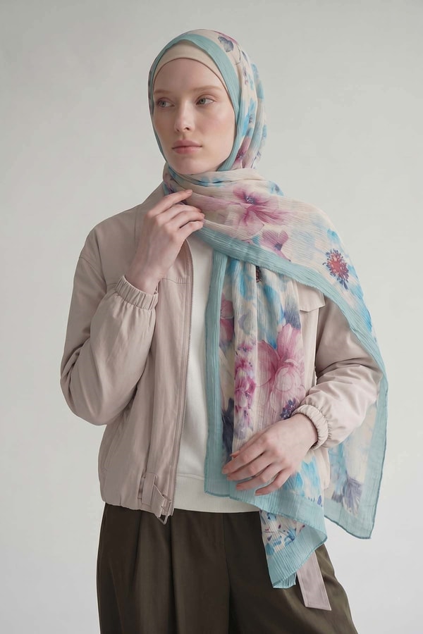 LevidorBebe Mavisi Çiçek Desen Müslin Şal