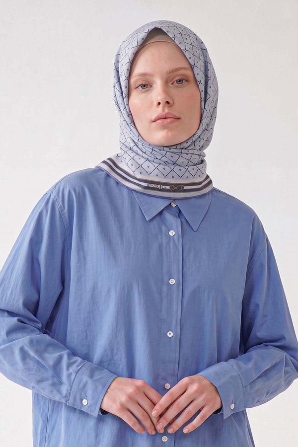 LevidorBebe Mavisi Kemer Detaylı Twill İpek Eşarp