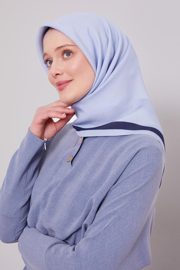 LevidorBebe Mavisi Kenar Şerit Aura Eşarp
