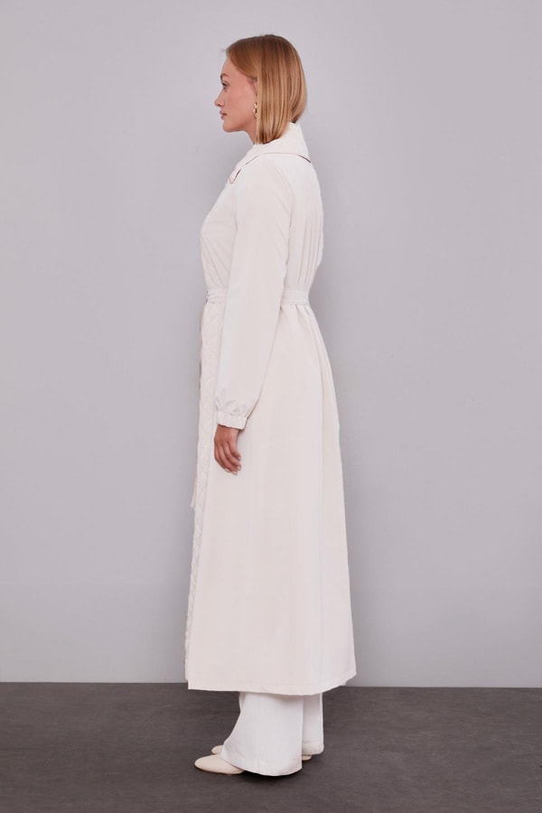 LevidorBej AçılırFermuar Detaylı Trençkot