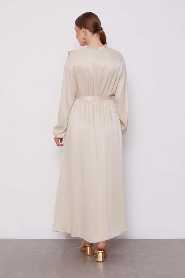 LevidorBej Çiçek Taş Detaylı Cupra Elbise