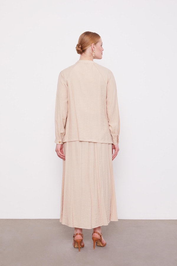 LevidorBej Çift Düğme Detaylı Etekli Takım