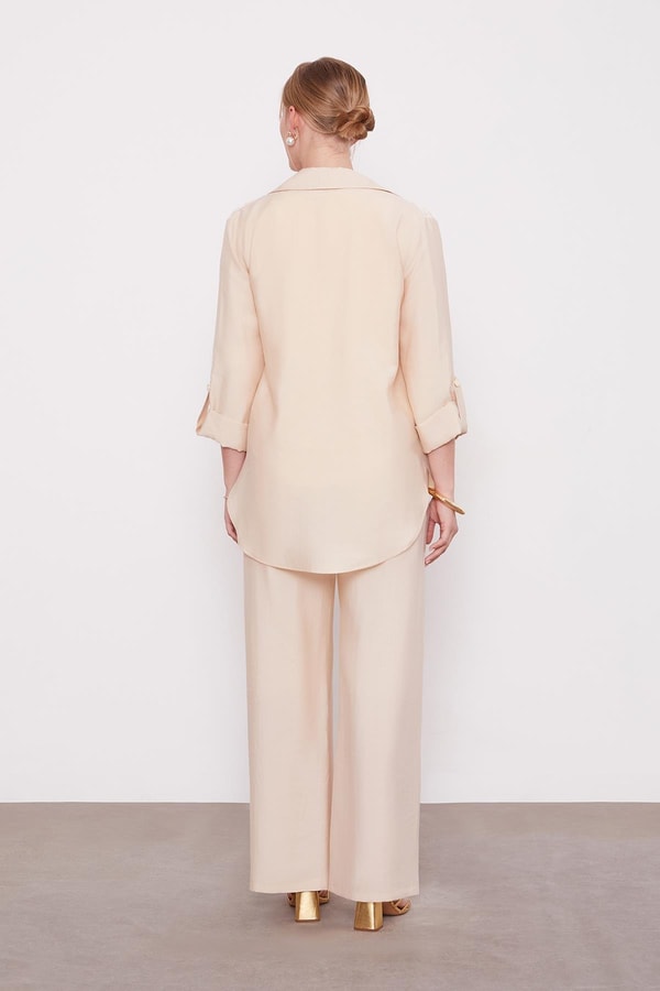 LevidorBej Dantel Detaylı Üçlü Ceket Takım