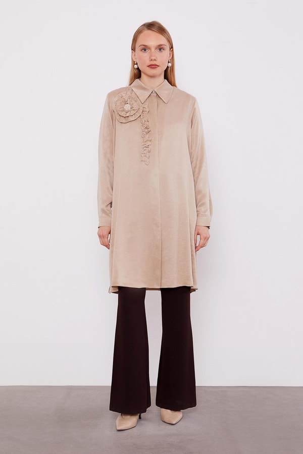 LevidorBej Fırfır Çiçek Detay Cupra Gömlek