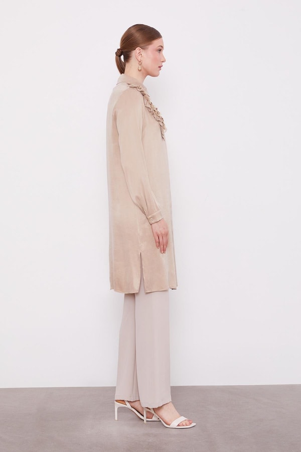 LevidorBej Fırfır Detaylı Cupra Gömlek