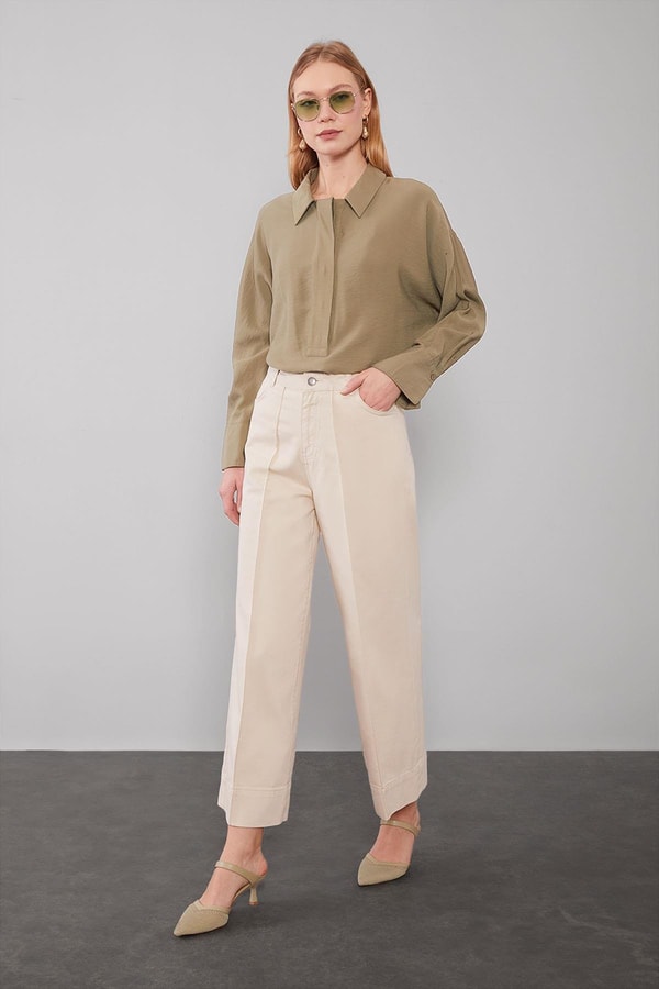 LevidorBej Katlı Paçalı Wideleg Pantolon