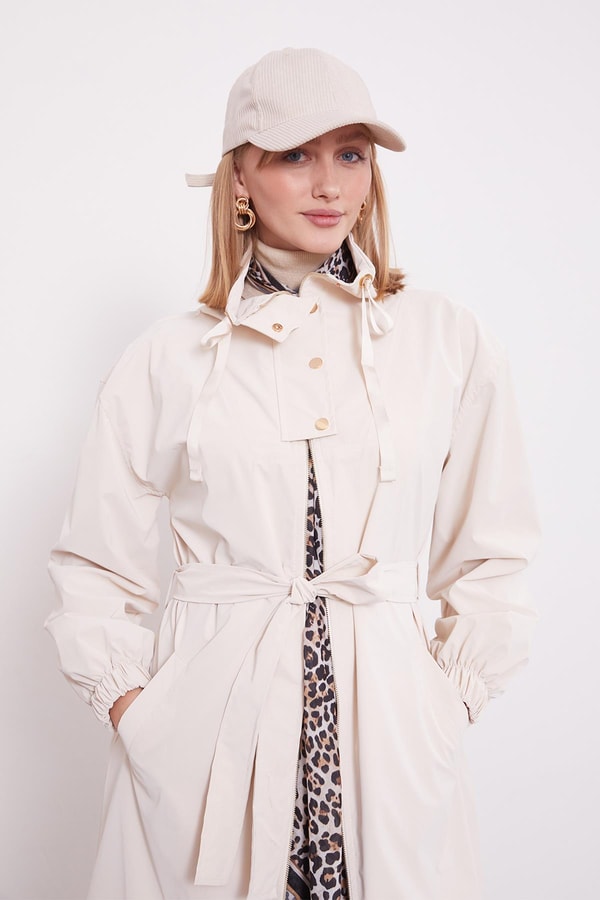 LevidorBej Kurdale Yaka Detay Trençkot