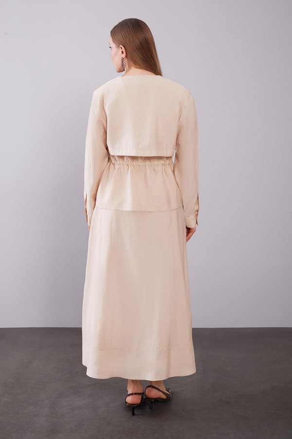 LevidorBej Omuz Fermuar Detaylı Etek Takım