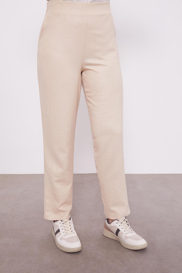 LevidorBej ŞİFON GARNİLİ AYROBİN TAKIM