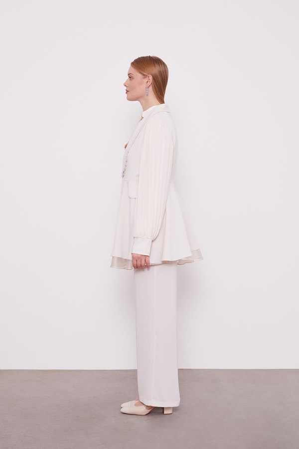 LevidorBej Şifon kollu Taş Detay