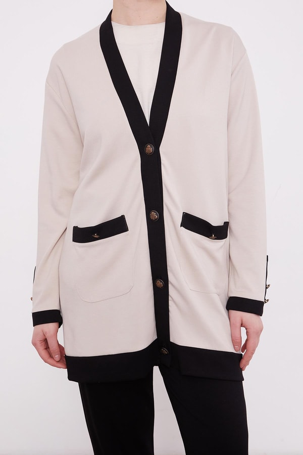 LevidorBej-Siyah Ribanası Düğme Detaylı Hırkalı Takım