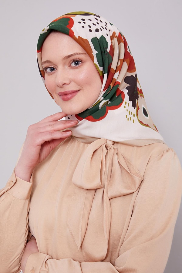 LevidorBej Soyut Çiçek Desen Aura Eşarp