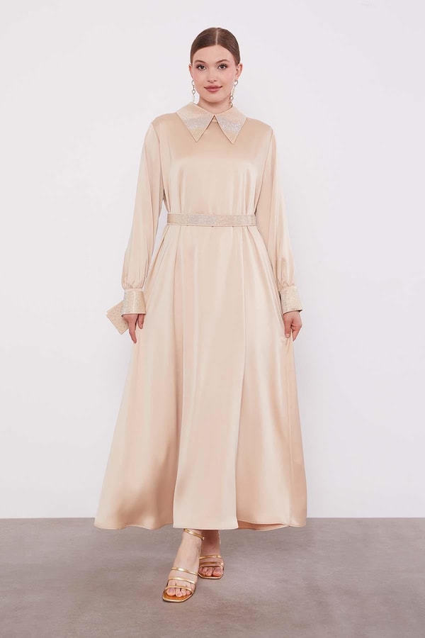 LevidorBej Taş Detaylı Saten Elbise