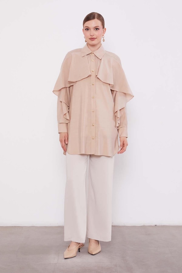 LevidorBej Volan Detay Düğmeli Gömlek