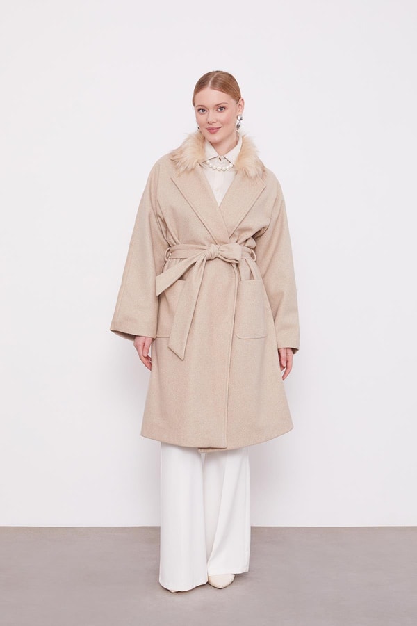 LevidorBej Yakası Küklü Kuşaklı Kaşe Kaban