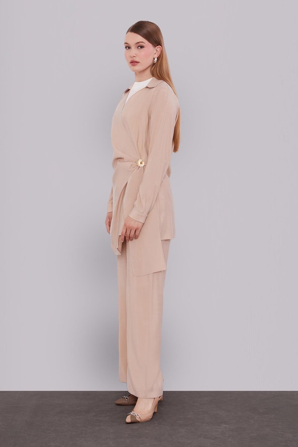 LevidorBej Yan Aksesuar Bağlamalı İkili Takım