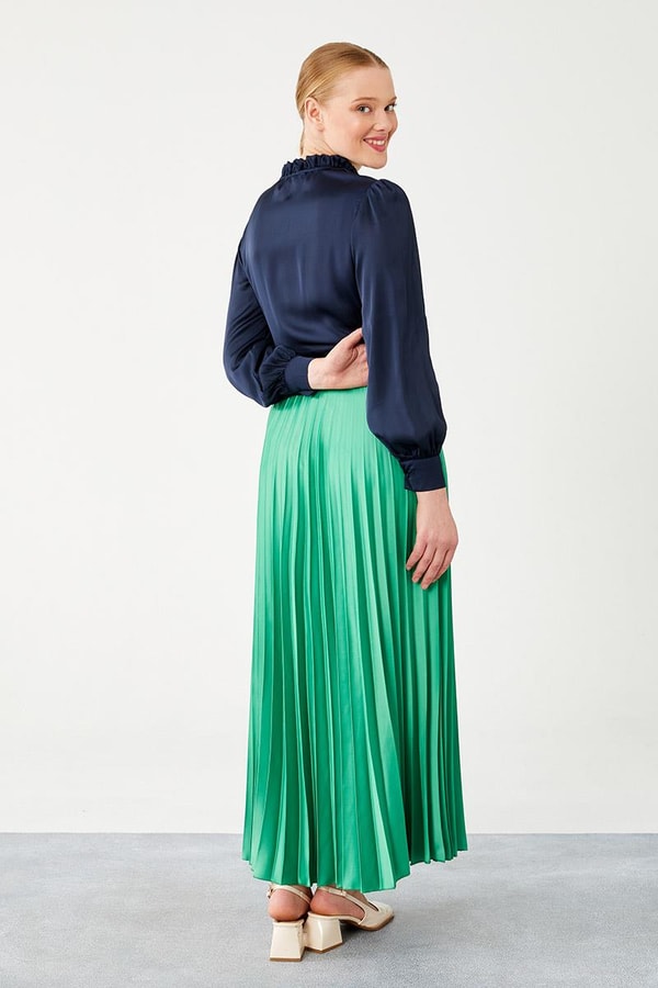 LevidorBenetton Piliseli Saten Etek