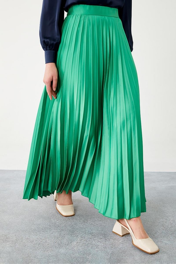 LevidorBenetton Piliseli Saten Etek