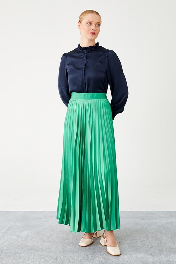 LevidorBenetton Piliseli Saten Etek