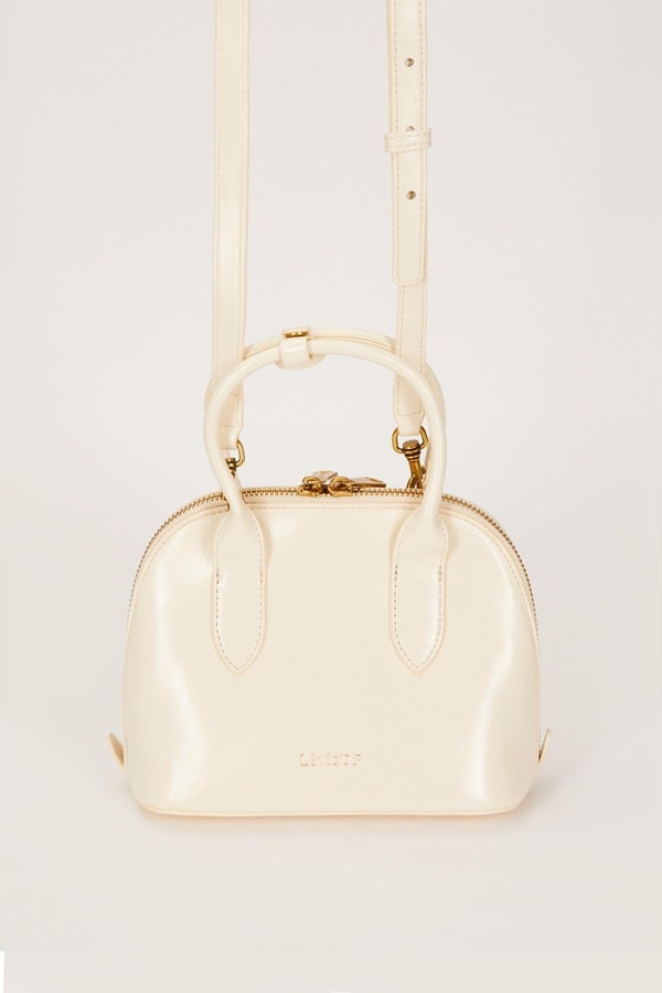 LevidorBeyaz Gold Metal Halkalı El Çantası