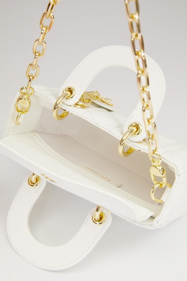 LevidorBeyaz Gold Zincir Detaylı Omuz Çantası