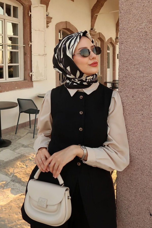 LevidorBeyaz İnci Askılı Omuz Çantası