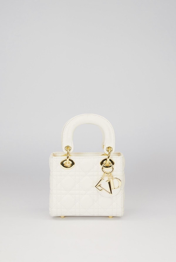 LevidorBeyaz Kare Gold Zincir Detaylı El Çantası