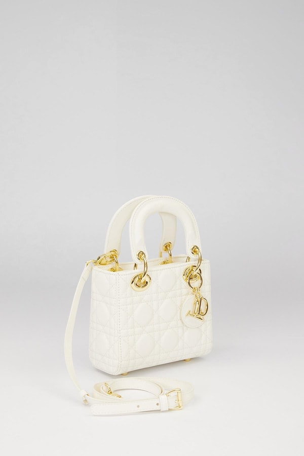 LevidorBeyaz Kare Gold Zincir Detaylı El Çantası