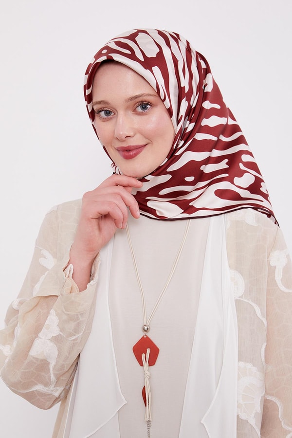 LevidorBordo Dalmaçya Desen Twill İpek Eşarp