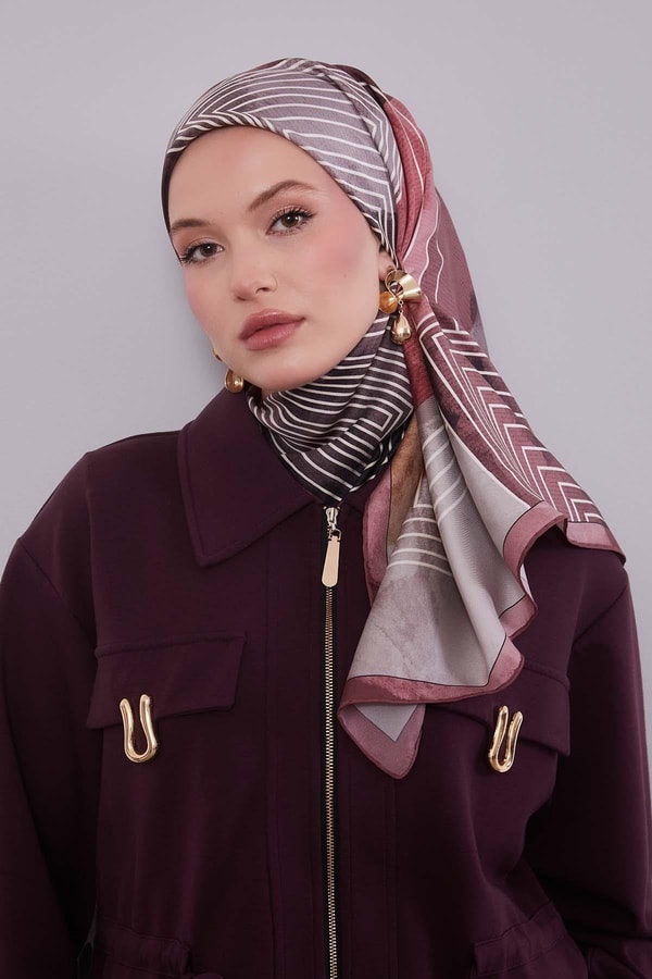 LevidorBordo Desenli Twill İpek Eşarp