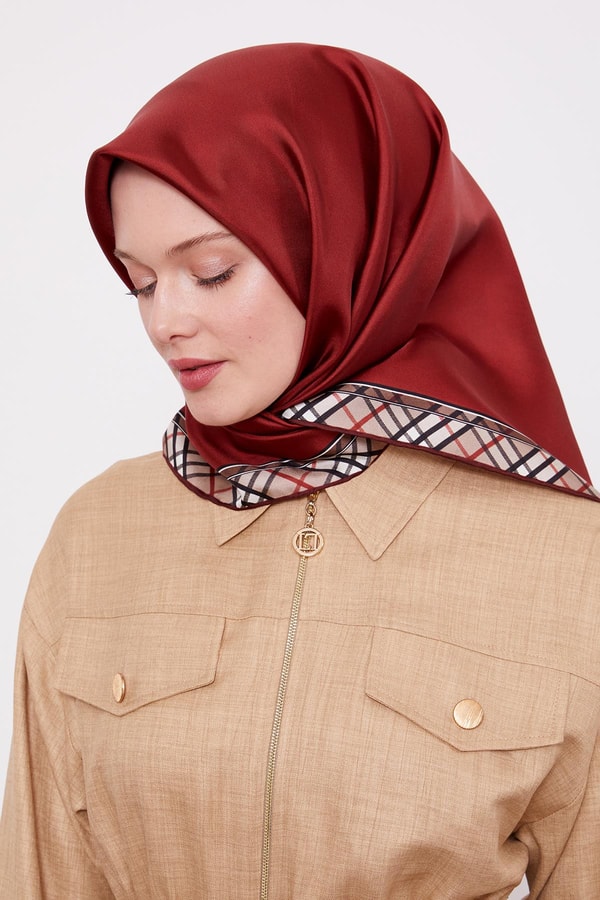 LevidorBordo Ekose Kenar Twill İpek Eşarp