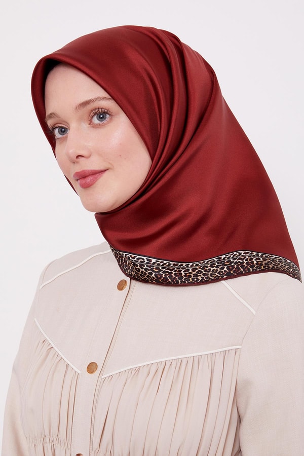 LevidorBordo Leopar Desen Twill İpek Eşarp