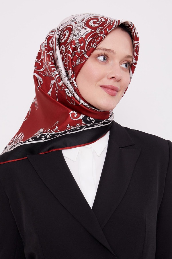 LevidorBordo Varak Desenli Twill İpek Eşarp