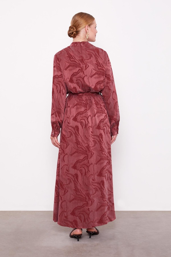 LevidorBordo Yakası Taş Detaylı Cupra Elbise