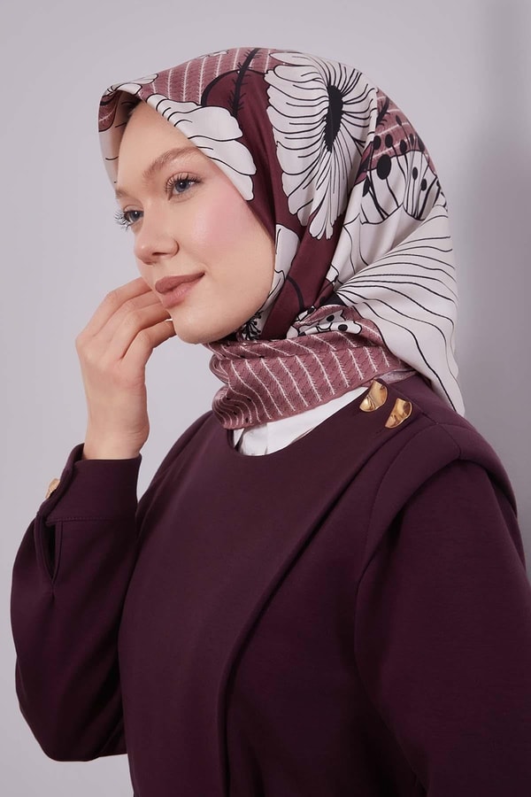 LevidorBordo Zambak Çiçek Desen Twill İpek Eşarp