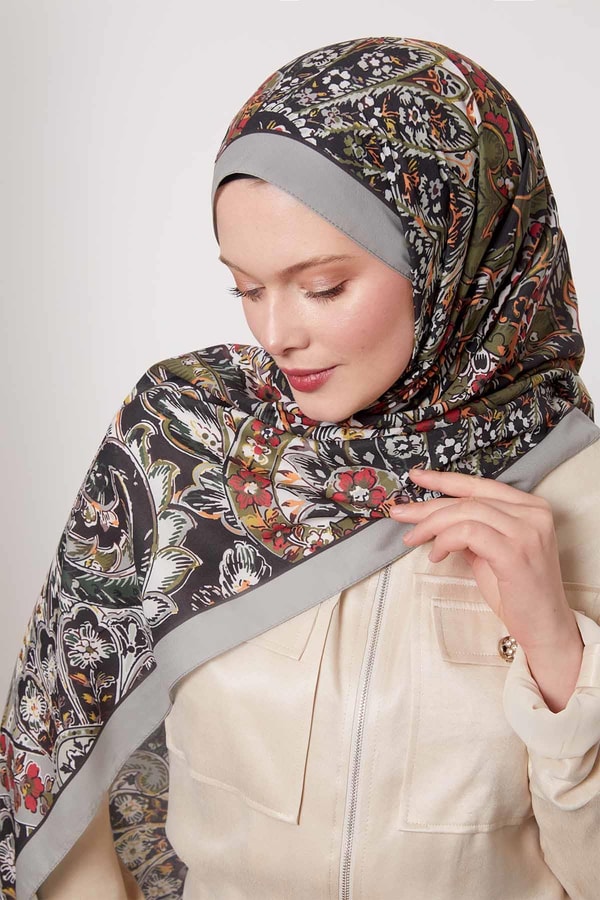 LevidorÇağla Yeşili Soyut Çiçek Desen Love Şal