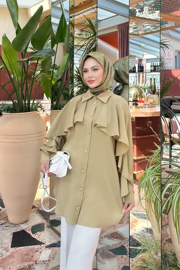 LevidorÇağla Yeşili Volan Detay Düğmeli Gömlek