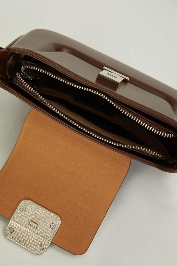 LevidorCamel Büyük Tokalı Baget Çanta