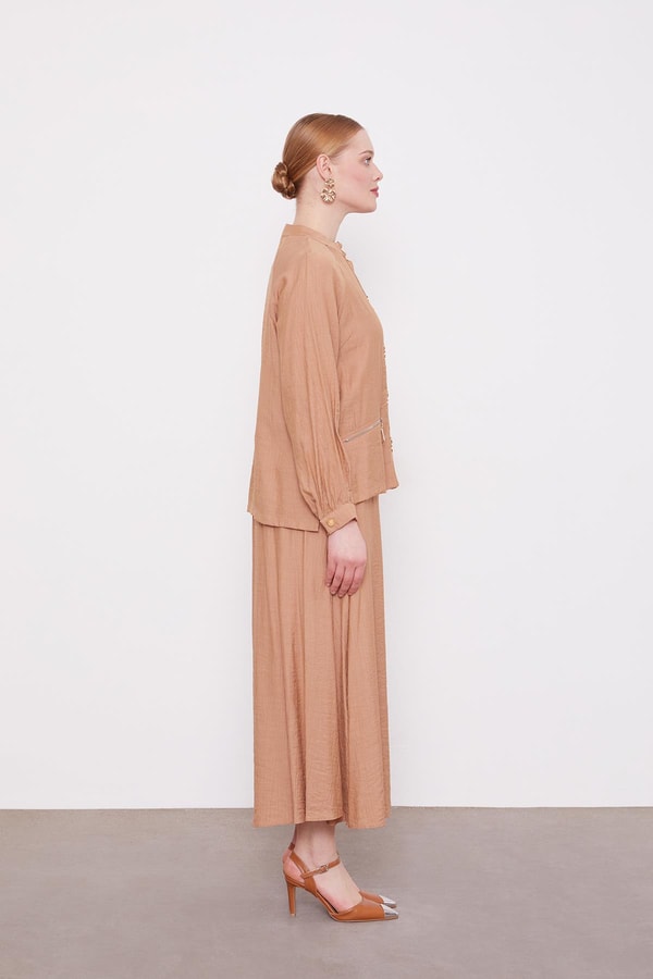 LevidorCamel Çift Düğme Detaylı Etekli Takım