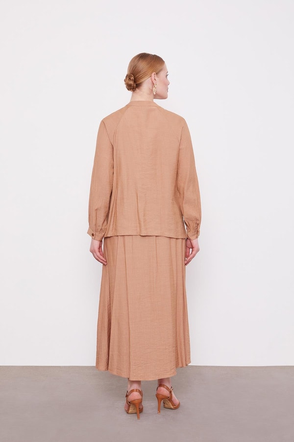 LevidorCamel Çift Düğme Detaylı Etekli Takım