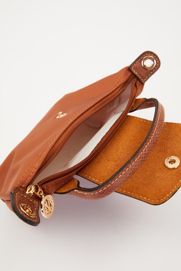 LevidorCamel Deri Kapak Detaylı El Çantası