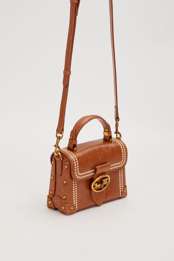 LevidorCamel Kenar Zımba Detaylı Omuz Çantası