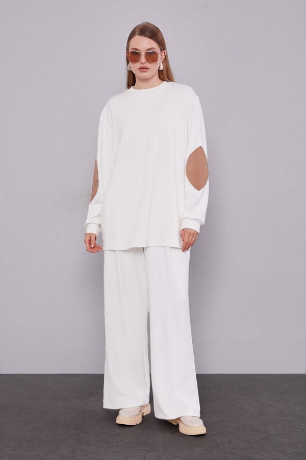 LevidorCamel Kendinden Desenli Yelekli Üçlü Takım