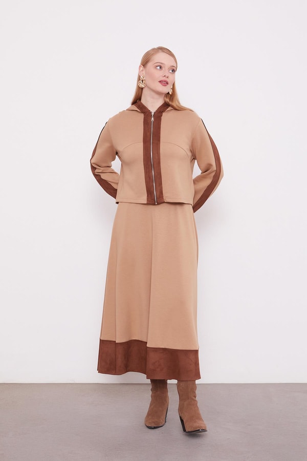 LevidorCamel Kısa Hırkalı Fermuar Kapamalı Etek Takım