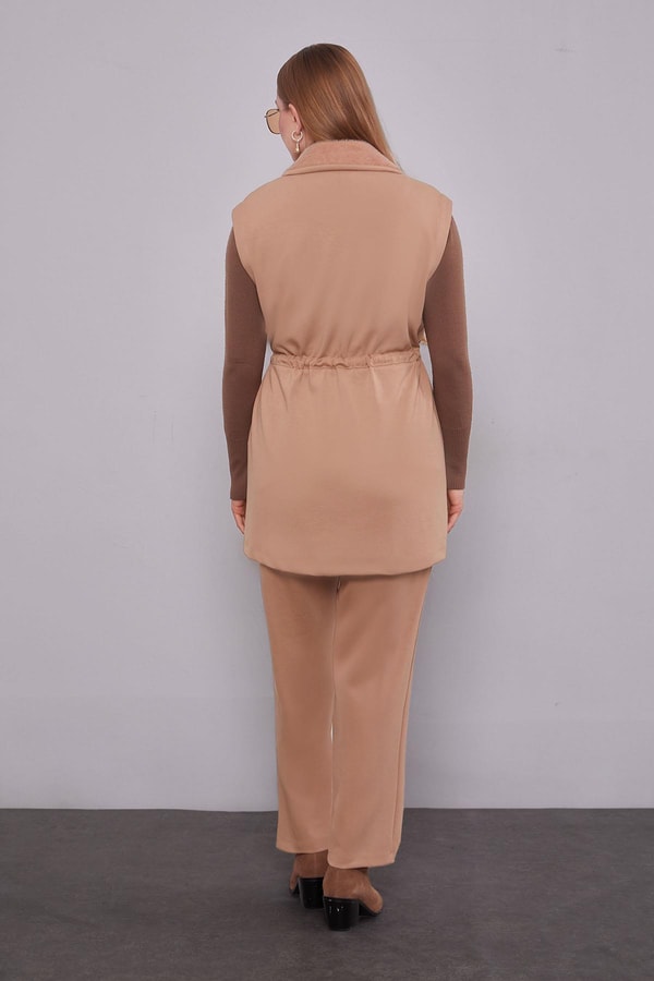 LevidorCamel Kürk Yaka Detaylı Yelek Takım