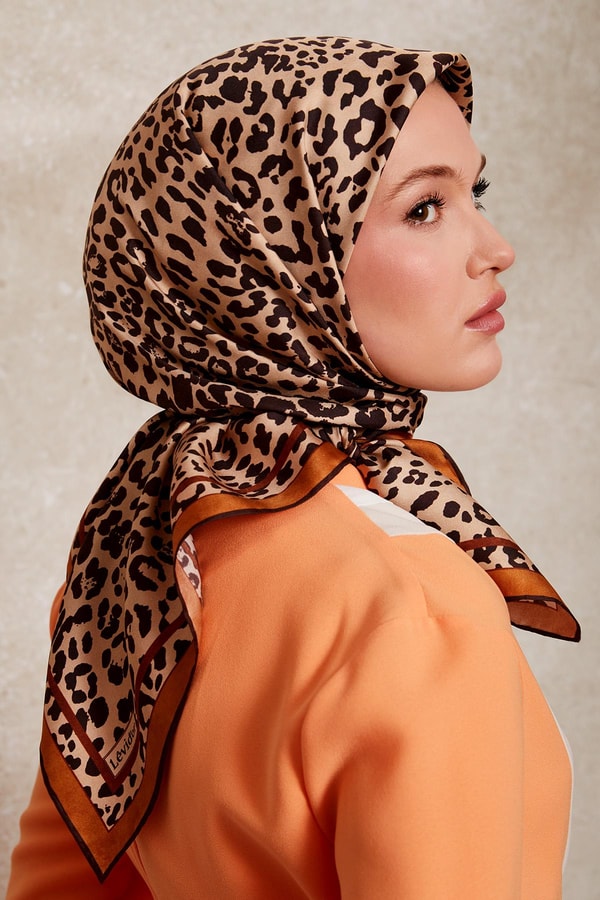 LevidorCamel Leopar Desen Twill İpek Eşarp