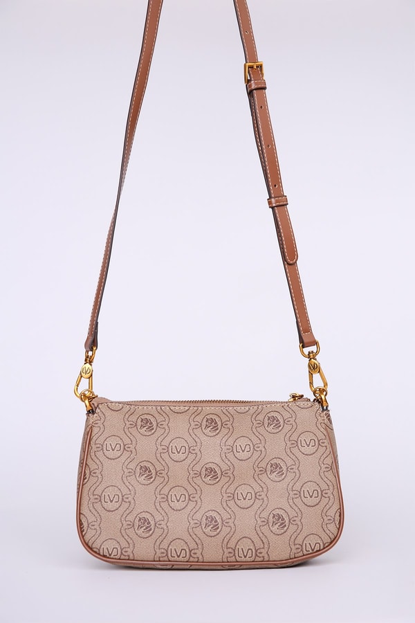 LevidorCamel Metal Tokalı Zincir Askılı El ve Omuz Çantası